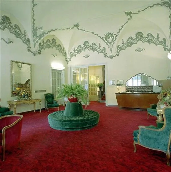 Grand Universe Lucca, Autograph Collection